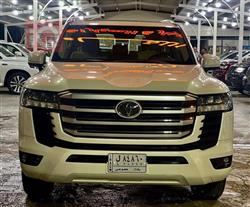 تويوتا لاندكروزر